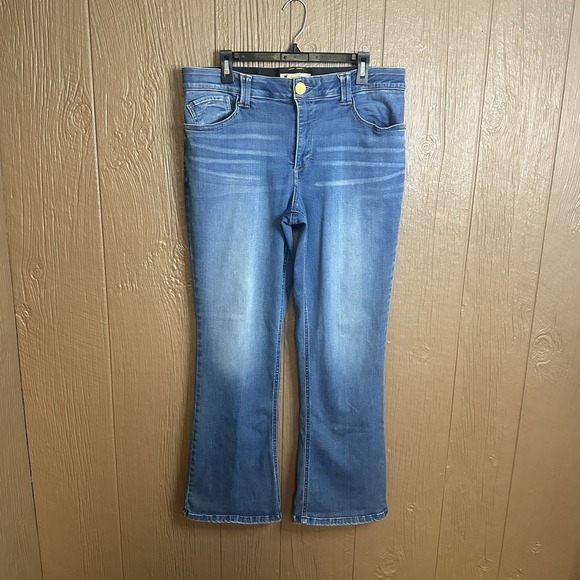 Democracy Denim - Democracy Women's Ab Solution Itty Bitty Flare Boot Cut  Jeans Sz 16 Medium Wash
